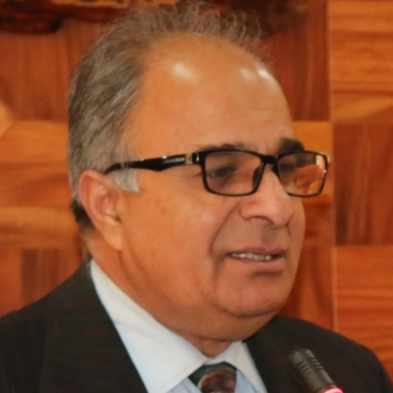 Dr. Bashir Noormal